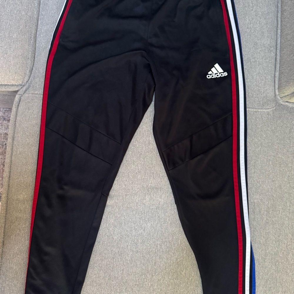 Adidas Men’s Sweatpants Medium